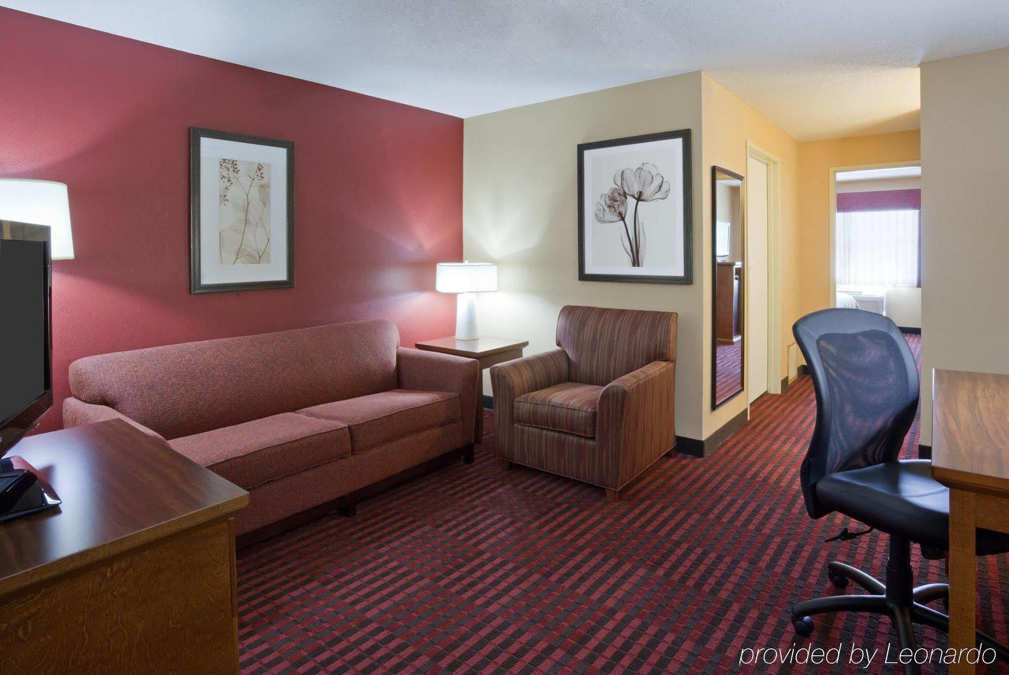 Quality Inn & Suites 스틸워터 외부 사진